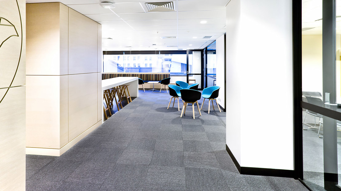 Minimal Apartment Flooring in California